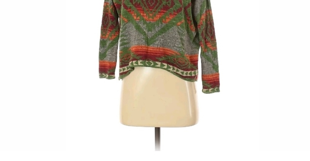 ISO not selling but looking for it size L or XL
